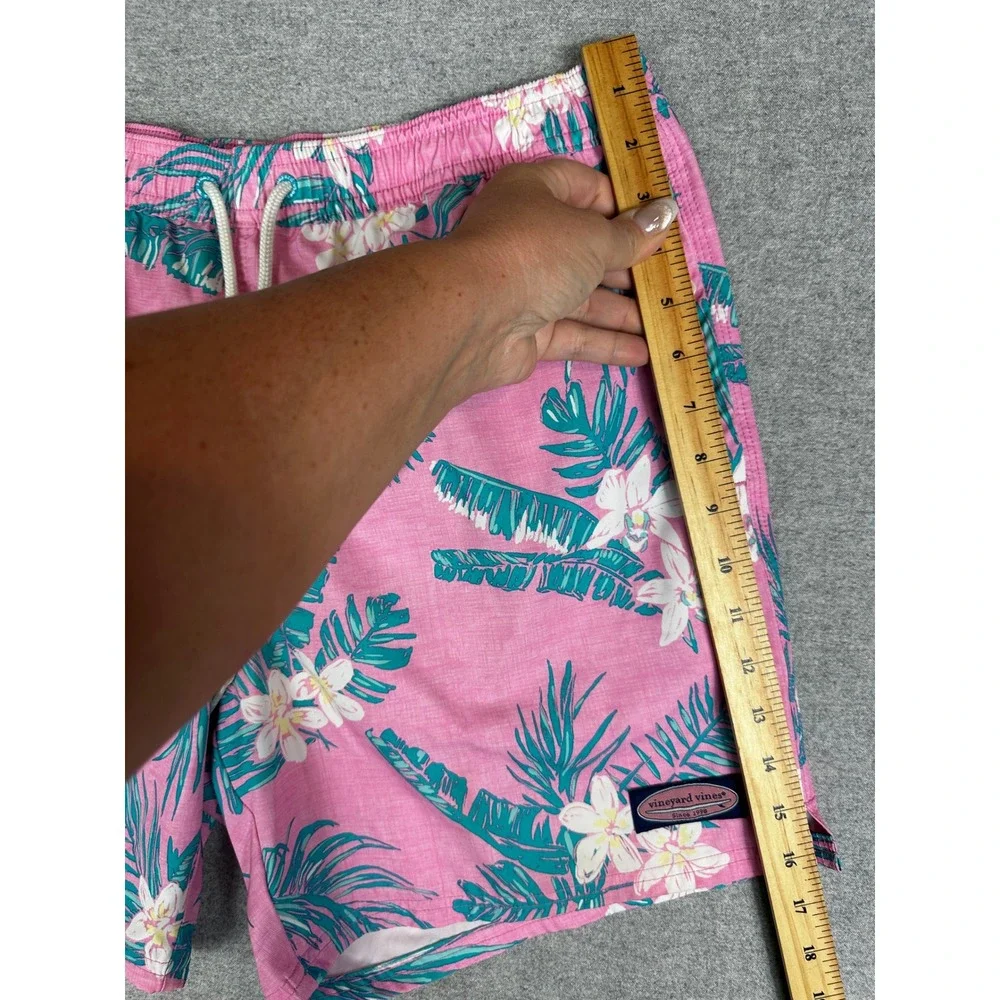 Vineyard Vines Swim‎ Trunks Men L Pink Tropical Floral Shorts 6.5 Inseam